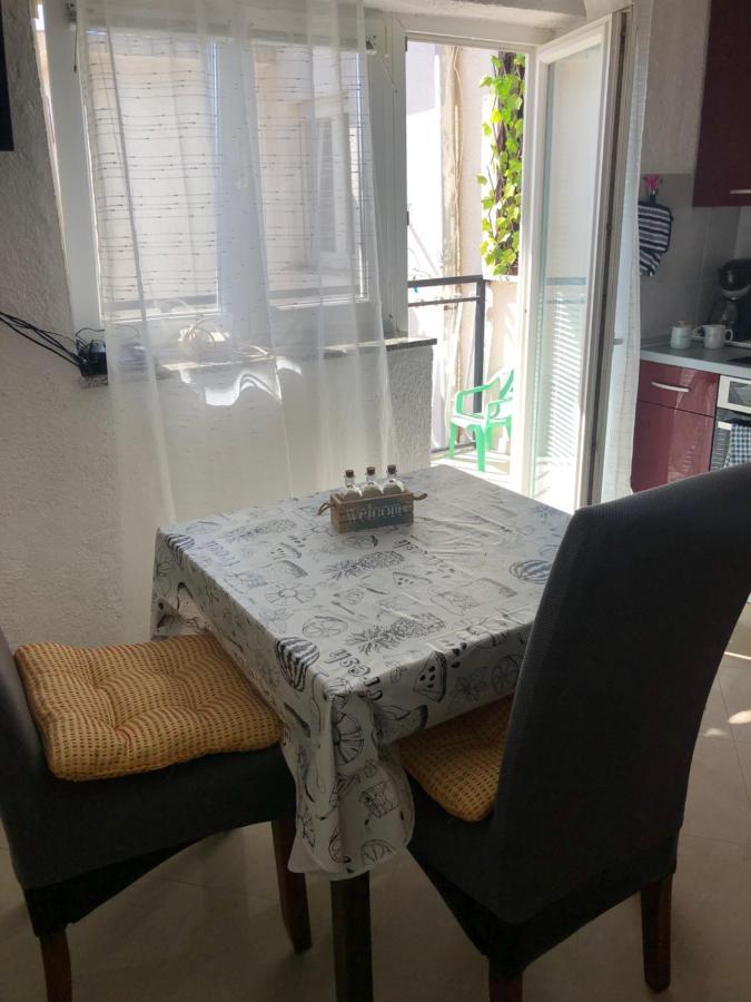 Moko Apartment Сен Екстериор снимка